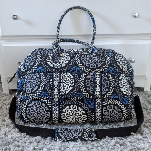 Vera Bradley Handbags - {Vera Bradley} Grand Traveler